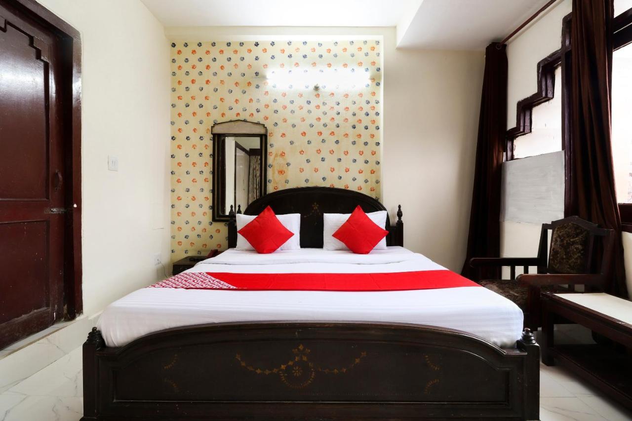 Oyo 40431 Hotel Amar Prem Lucknow Esterno foto