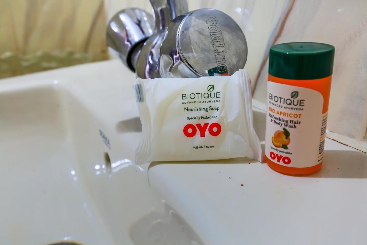 Oyo 40431 Hotel Amar Prem Lucknow Esterno foto